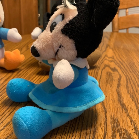 Disney Plush Toy Trio. Minnie, Donald and Goofy - Picture 13 of 16